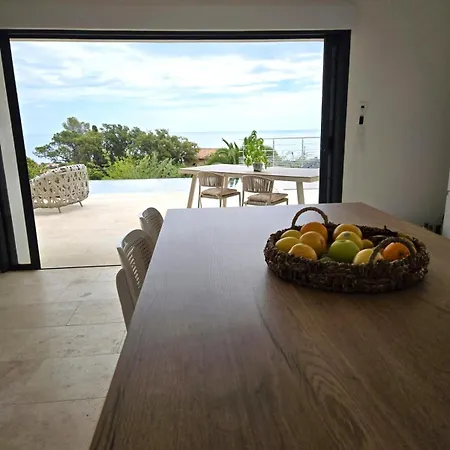 Bali, Magnifique Vue Et Esterel Saint Aygulf